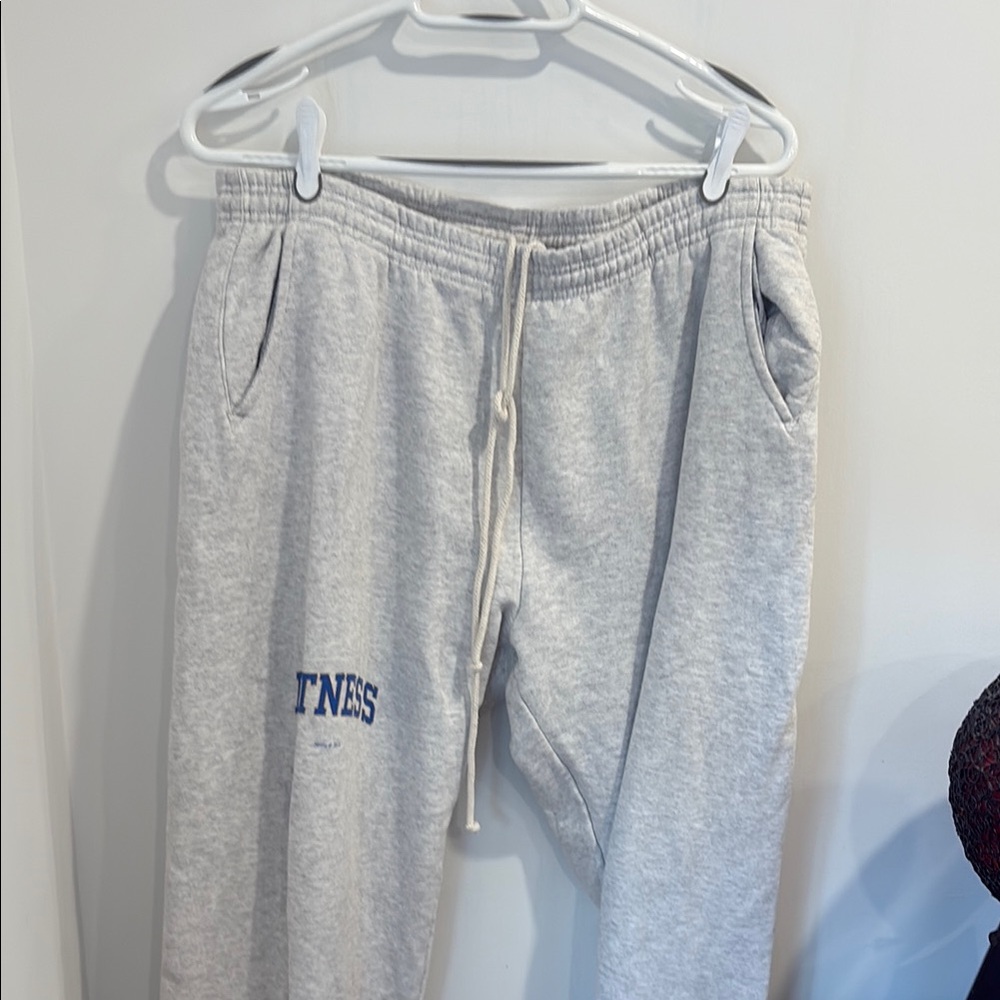 Sporty and Rich sweatpants fitness